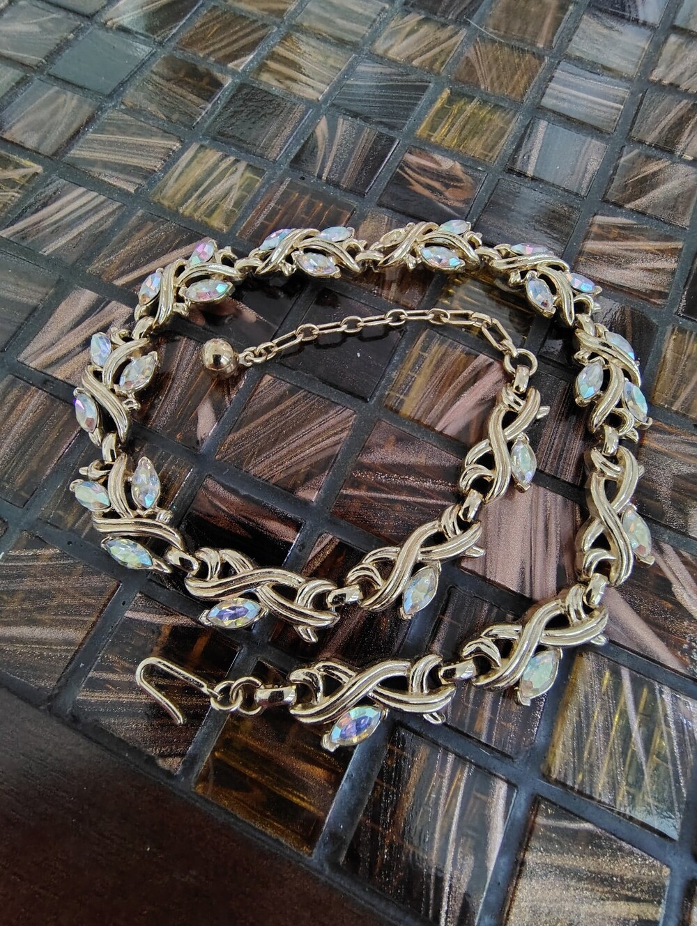 Trifari Gold Tone Choker Necklace with Iridescent Aurora Crystals - Picture 2 of 8